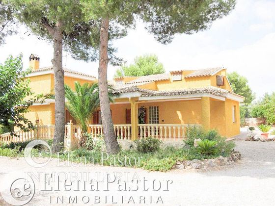 Foto 1 de Xalet en venda a Olocau de 5 habitacions amb terrassa i garatge