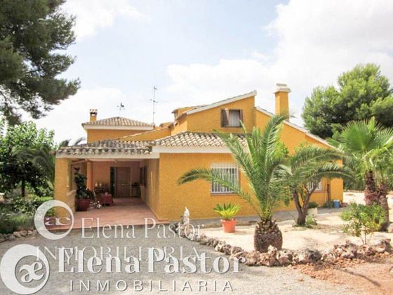 Foto 2 de Xalet en venda a Olocau de 5 habitacions amb terrassa i garatge