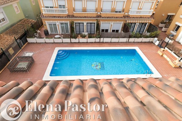 Foto 2 de Casa en venta en Moncófar pueblo de 3 habitaciones con terraza y piscina