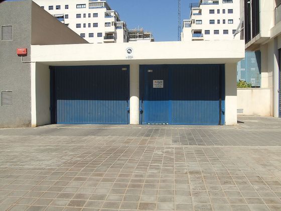 Foto 2 de Garaje en venta en calle Cantarrana de 22 m²