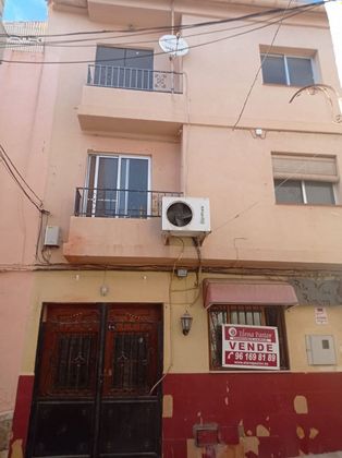 Foto 2 de Venta de casa adosada en calle Cerrito de 6 habitaciones y 198 m²