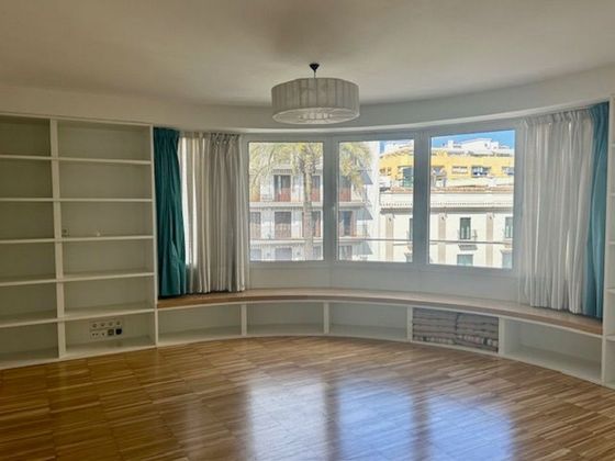 Foto 1 de Piso en venta en calle Zaragoza de 2 habitaciones con terraza y balcón