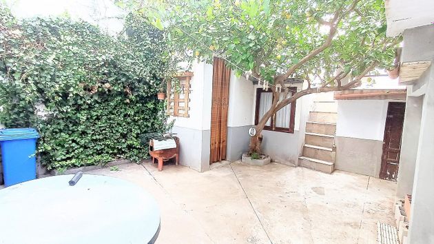 Foto 2 de Venta de casa adosada en calle Murillo de 6 habitaciones con terraza y piscina