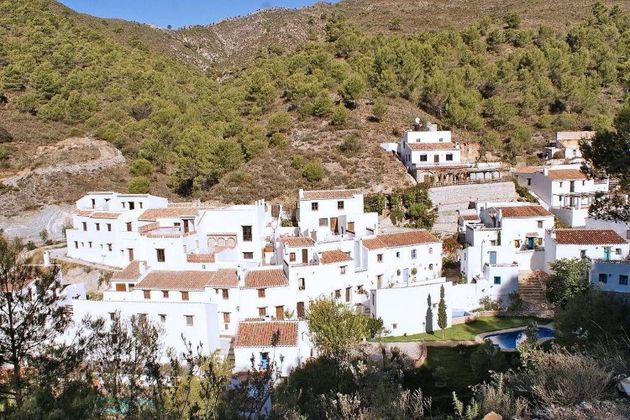Foto 1 de Casa en venta en calle De Granada de 9 habitaciones con terraza y piscina
