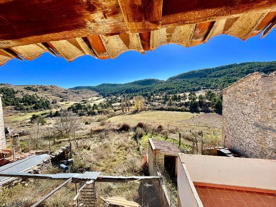 Foto 1 de Casa adossada en venda a Alcalá de la Selva de 3 habitacions amb terrassa