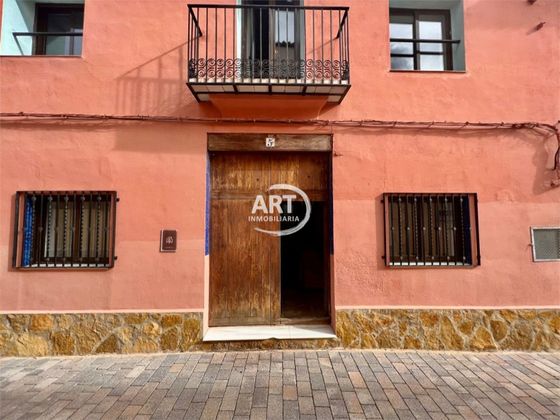 Foto 2 de Casa en venda a calle Ave María de 4 habitacions amb terrassa i balcó