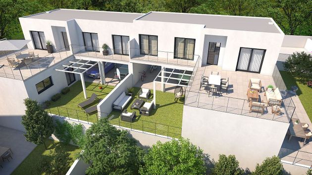 Foto 2 de Casa en venta en calle Raco Dels Estimats de 4 habitaciones con terraza y piscina