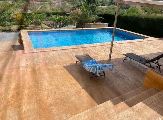 Foto 2 de Xalet en venda a avenida Polígono Diseminados de 3 habitacions amb terrassa i piscina