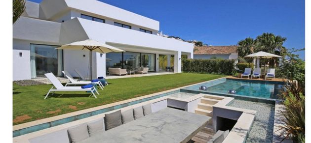 Foto 1 de Venta de dúplex en Los Naranjos - Las Brisas de 3 habitaciones con terraza y piscina