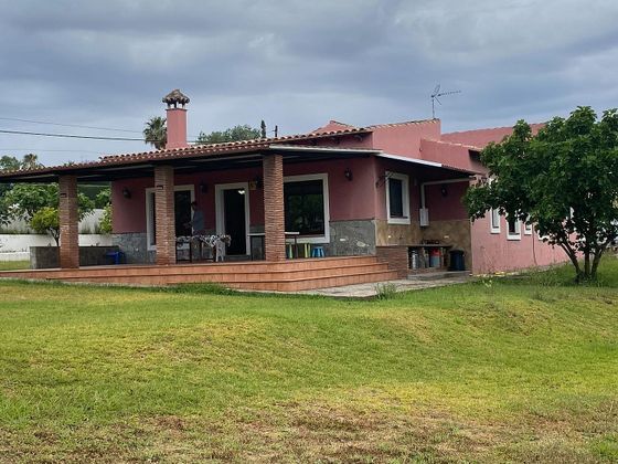 Foto 1 de Venta de casa rural en El Padrón - El Velerín - Voladilla de 3 habitaciones con terraza y jardín