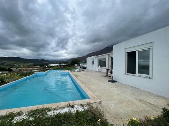 Foto 2 de Xalet en venda a Jimena de la Frontera de 3 habitacions amb terrassa i piscina
