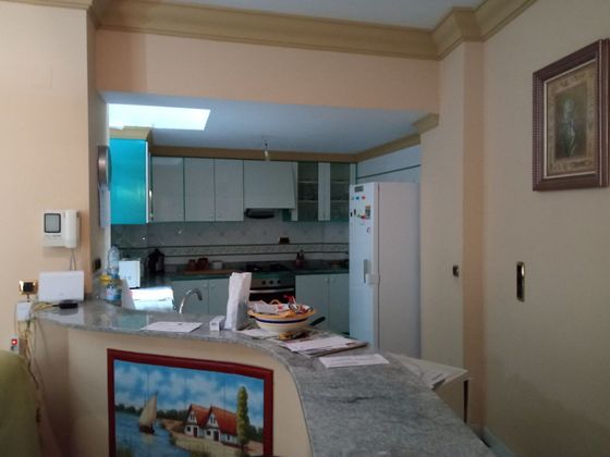 Foto 2 de Casa adossada en venda a Oliva pueblo de 7 habitacions amb terrassa i garatge