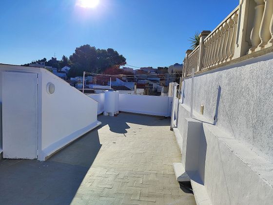 Foto 2 de Casa adossada en venda a Oliva pueblo de 3 habitacions amb terrassa i jardí