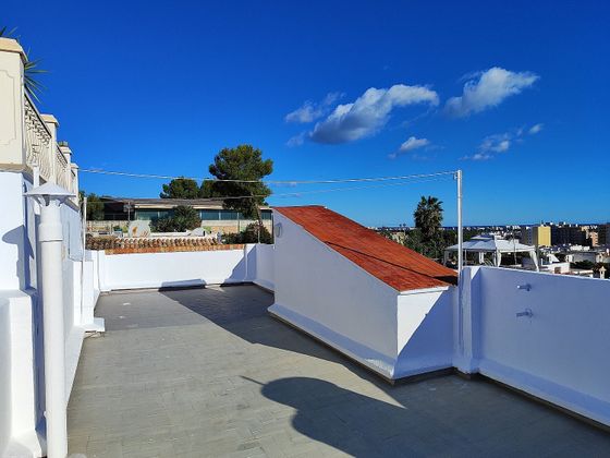 Foto 1 de Casa adossada en venda a Oliva pueblo de 3 habitacions amb terrassa i jardí