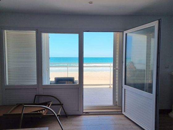 Foto 1 de Piso en venta en Oliva Playa de 3 habitaciones con terraza y garaje