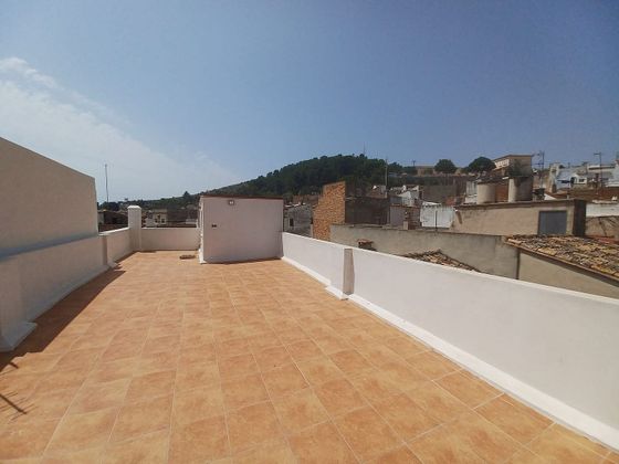 Foto 1 de Casa adossada en venda a Oliva pueblo de 4 habitacions amb terrassa