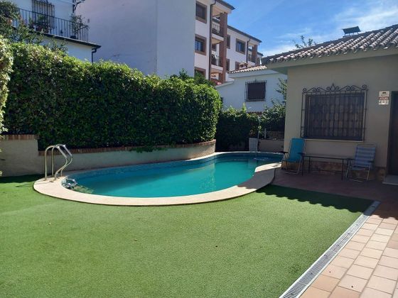 Foto 1 de Casa en venda a Ronda de 7 habitacions amb terrassa i piscina