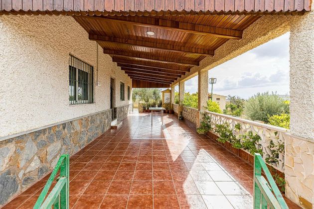 Foto 1 de Casa rural en venda a Gea y Truyols de 4 habitacions amb piscina i garatge