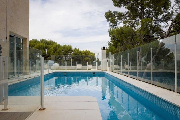 Foto 1 de Chalet en venta en El Palmar de 6 habitaciones con terraza y piscina