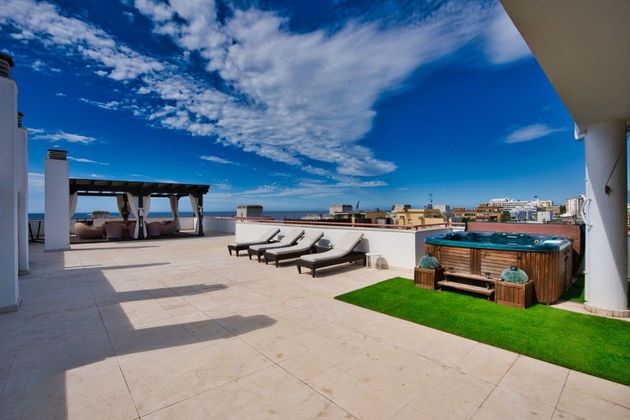 Foto 1 de Àtic en venda a Los Jardines de Marbella - La Ermita de 3 habitacions amb terrassa i garatge