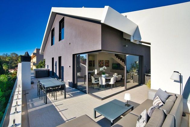 Foto 2 de Àtic en venda a Cabo Pino - Reserva de Marbella de 3 habitacions amb terrassa i piscina