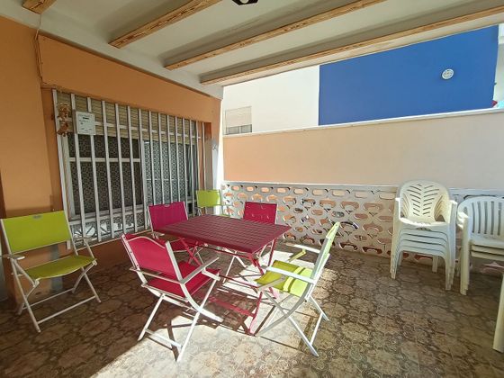 Foto 2 de Piso en venta en Moncófar playa de 4 habitaciones con terraza y garaje