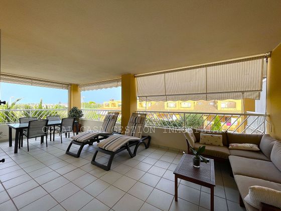 Foto 1 de Venta de piso en Almardà de 3 habitaciones con terraza y piscina