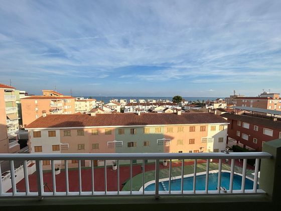 Foto 1 de Àtic en venda a Moncófar playa de 3 habitacions amb terrassa i piscina