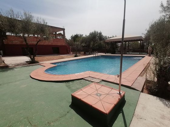 Foto 1 de Venta de chalet en Sanlúcar la Mayor de 2 habitaciones con terraza y piscina