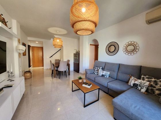 Foto 2 de Ático en venta en Chaparil - Torrecilla de 2 habitaciones con terraza y piscina