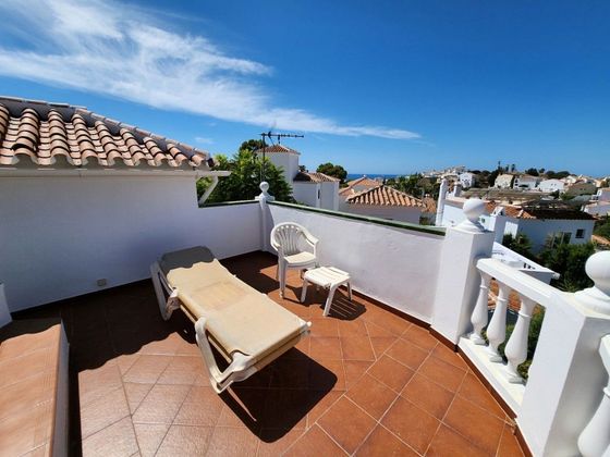 Foto 1 de Xalet en venda a Nueva Nerja - Burriana de 3 habitacions amb terrassa i piscina