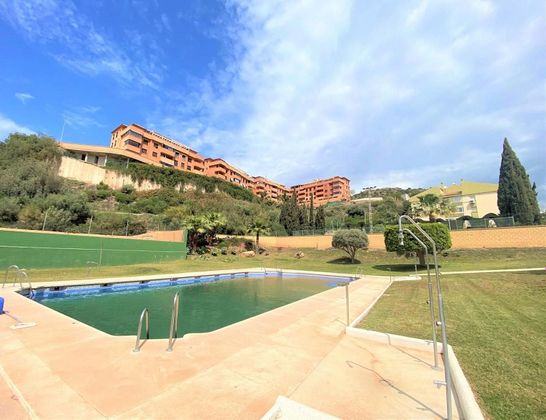 Foto 2 de Alquiler de piso en Cotomar - Urbanizaciones de 3 habitaciones con terraza y piscina