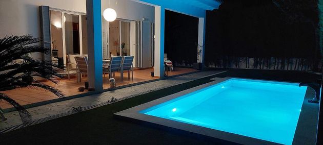 Foto 1 de Xalet en lloguer a El Zaudín - Club de Golf de 6 habitacions amb terrassa i piscina