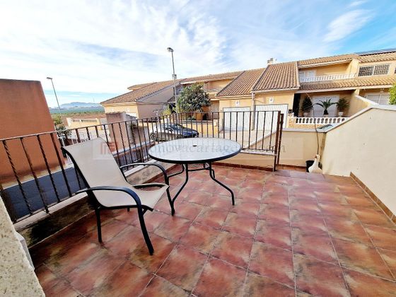 Foto 2 de Casa en venda a calle Sierra del Faro de 4 habitacions amb terrassa i jardí