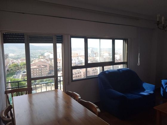 Foto 1 de Pis en venda a Plasencia de 4 habitacions amb terrassa i balcó
