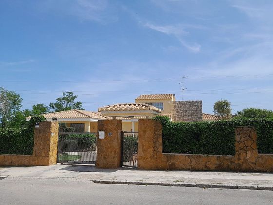 Foto 2 de Chalet en venta en El Vedat - Santa Apolonia de 6 habitaciones con terraza y piscina