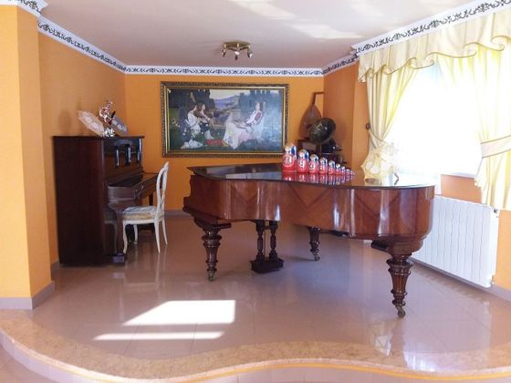 Foto 2 de Casa en lloguer a Sierra Perenchiza - Cumbres de Calicanto - Santo Domingo de 5 habitacions amb piscina i balcó