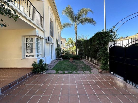 Foto 2 de Casa en venda a Puig ciudad de 4 habitacions amb terrassa i piscina
