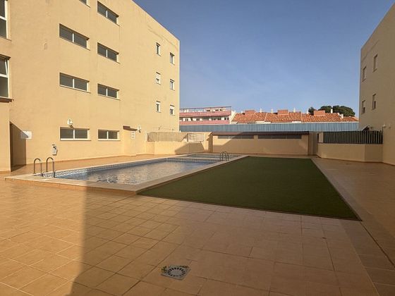 Foto 2 de Venta de piso en Náquera de 2 habitaciones con terraza y piscina