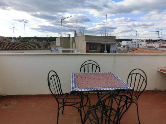 Foto 2 de Àtic en venda a Rocafort de 2 habitacions amb terrassa i balcó