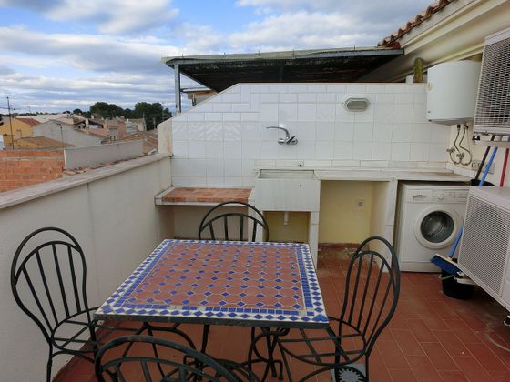 Foto 1 de Ático en venta en Rocafort de 2 habitaciones con terraza y balcón