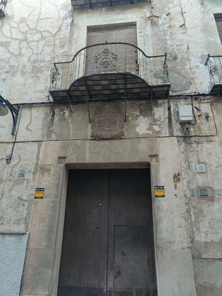 Foto 2 de Edifici en venda a calle Arzobispo Segria de 1199 m²