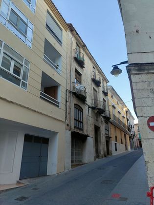 Foto 1 de Edifici en venda a calle Arzobispo Segria de 1199 m²