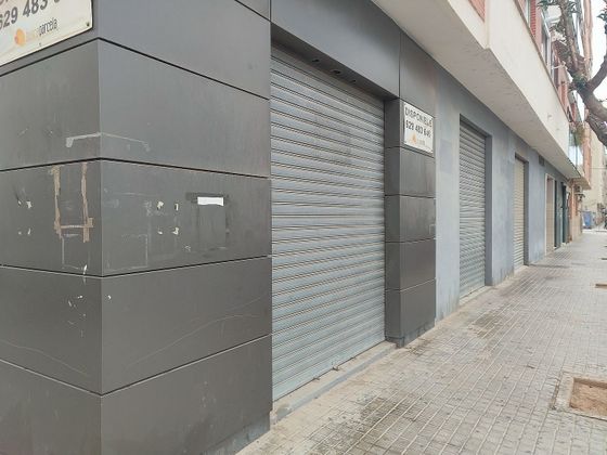 Foto 1 de Venta de local en calle Josep Serra Carsi de 322 m²