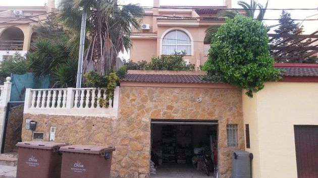 Foto 1 de Venta de casa adosada en Sierra Perenchiza - Cumbres de Calicanto - Santo Domingo de 3 habitaciones con terraza y garaje
