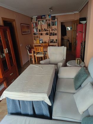 Foto 2 de Pis en venda a Centro - Doña Mercedes de 3 habitacions amb balcó i aire acondicionat