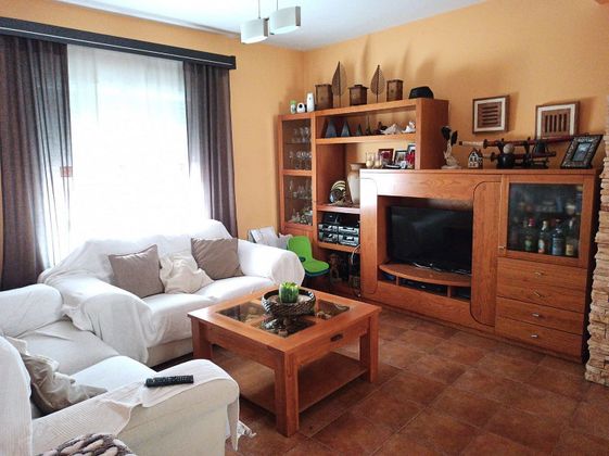 Foto 2 de Venta de casa en Arco Norte - Avda. España de 3 habitaciones con terraza y piscina