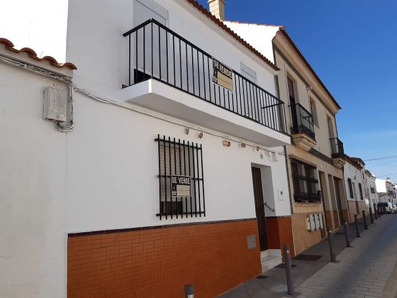 Foto 2 de Venta de casa en calle Santa Maria de la Blanca de 4 habitaciones con terraza y balcón