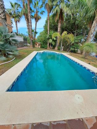 Foto 2 de Xalet en lloguer a calle Pinos de Alhaurín de 5 habitacions amb terrassa i piscina