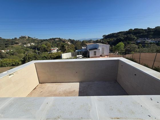 Foto 2 de Chalet en alquiler en calle La Jarra de 3 habitaciones con terraza y piscina